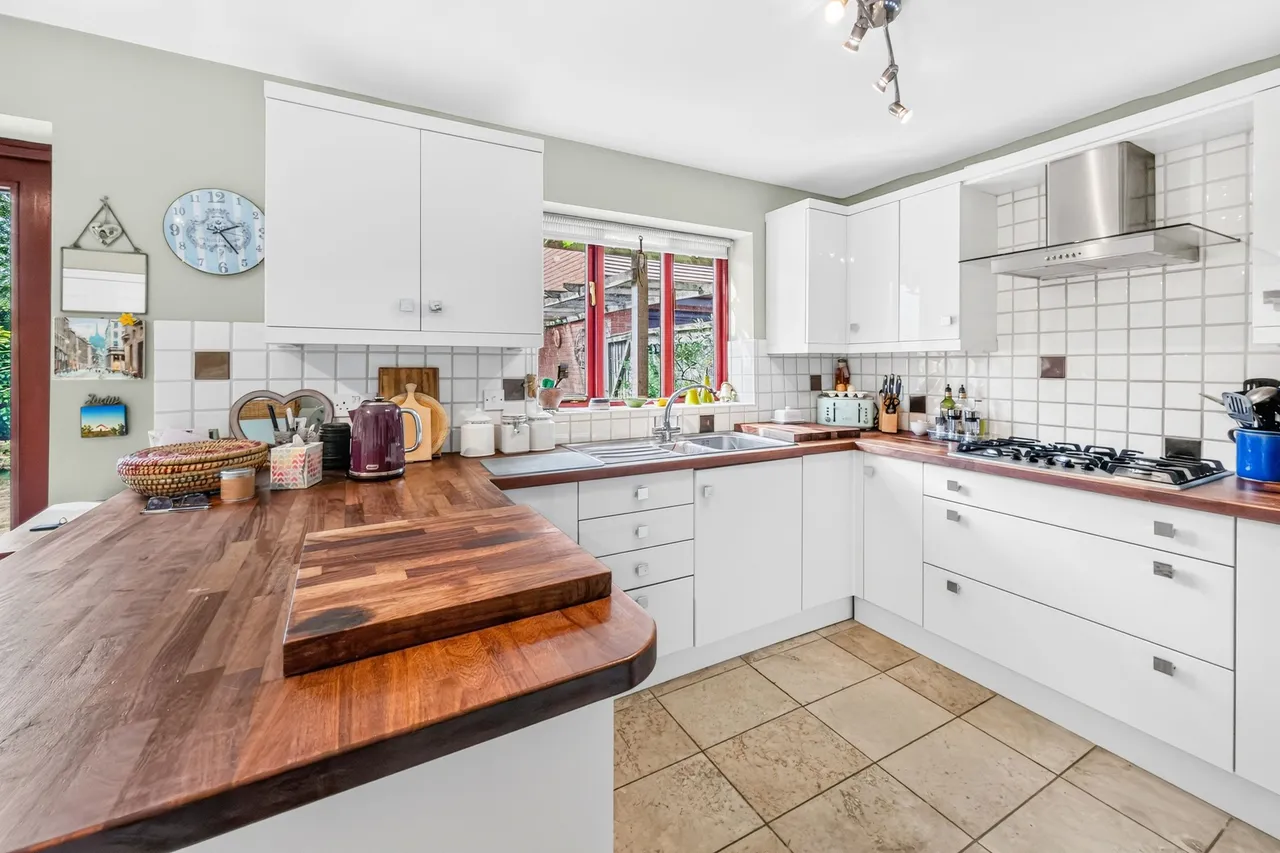 Millers Bank, Broom, B50, photo 10