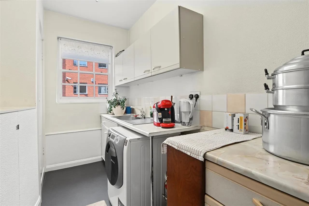 Mansfield Road, Nottingham, NG1, photo 8