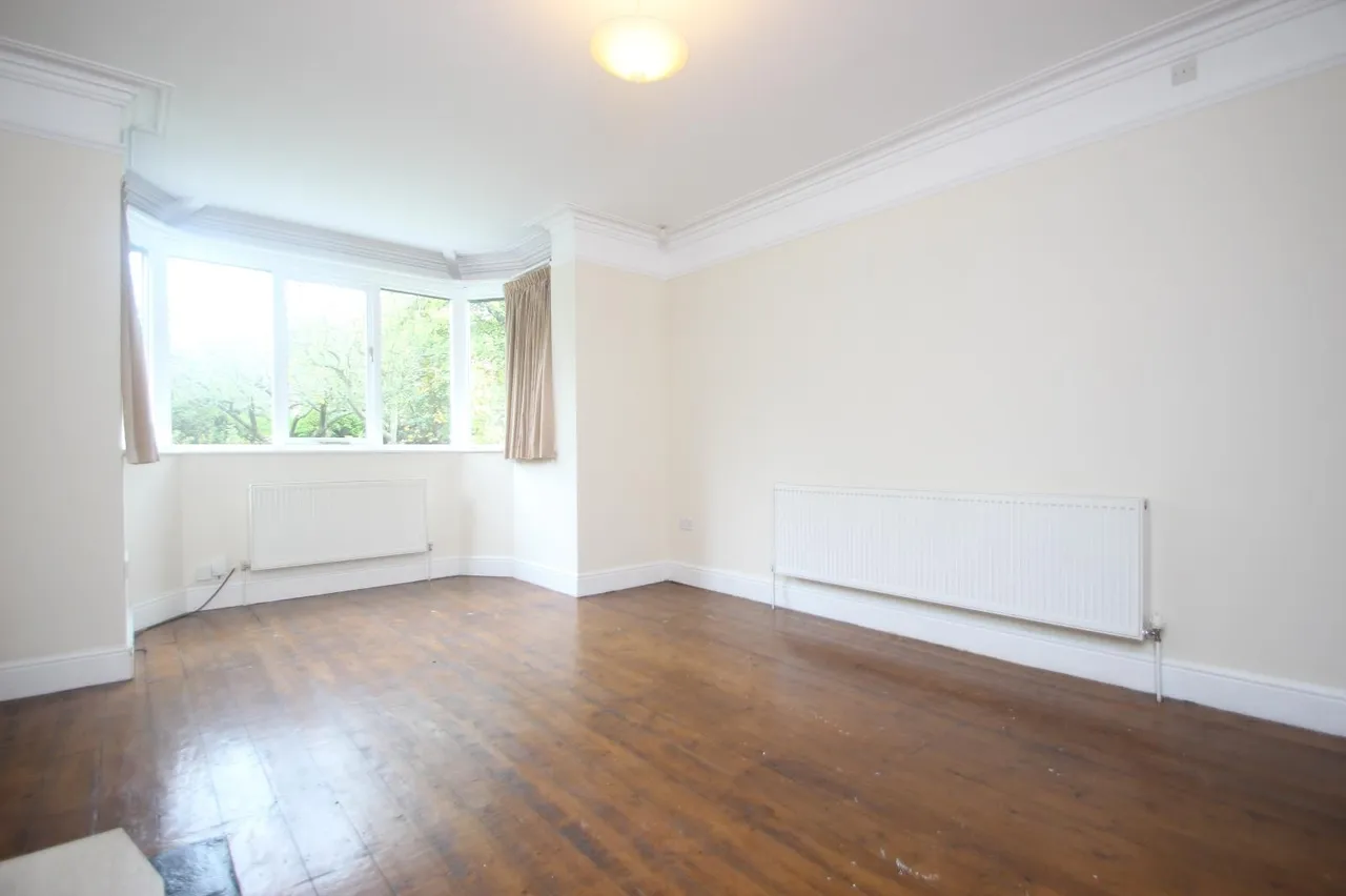 Lidgett Park Avenue, Leeds, LS8, photo 4