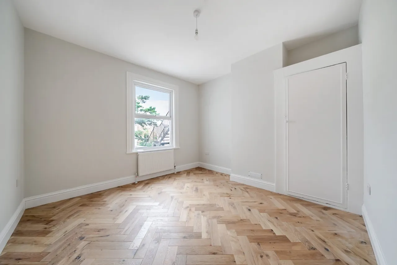 Totland Road, Brighton, BN2, photo 13