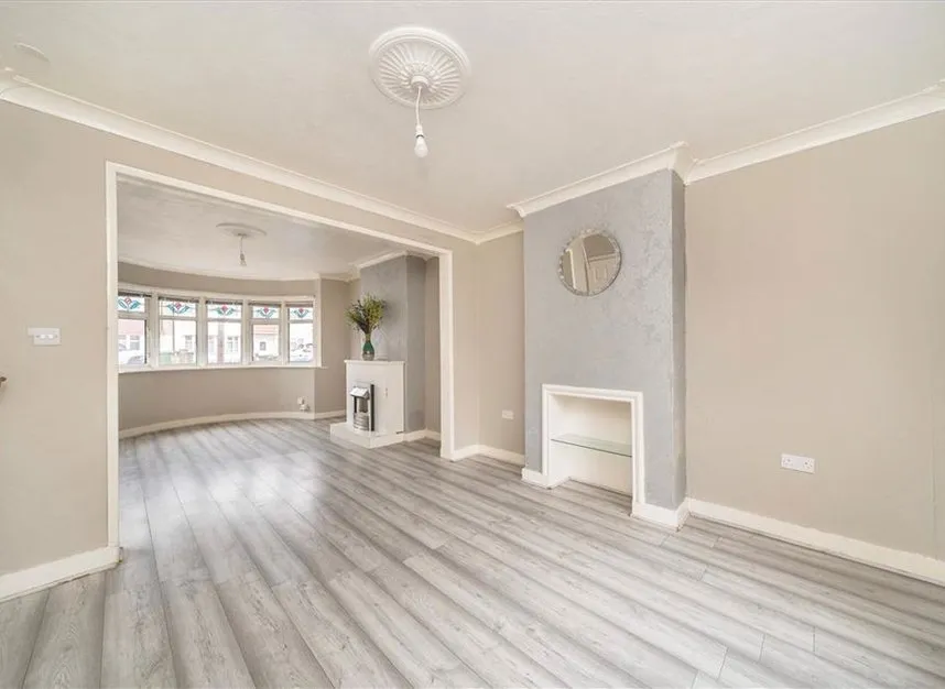 Teignmouth Road, Welling, DA16, photo 3