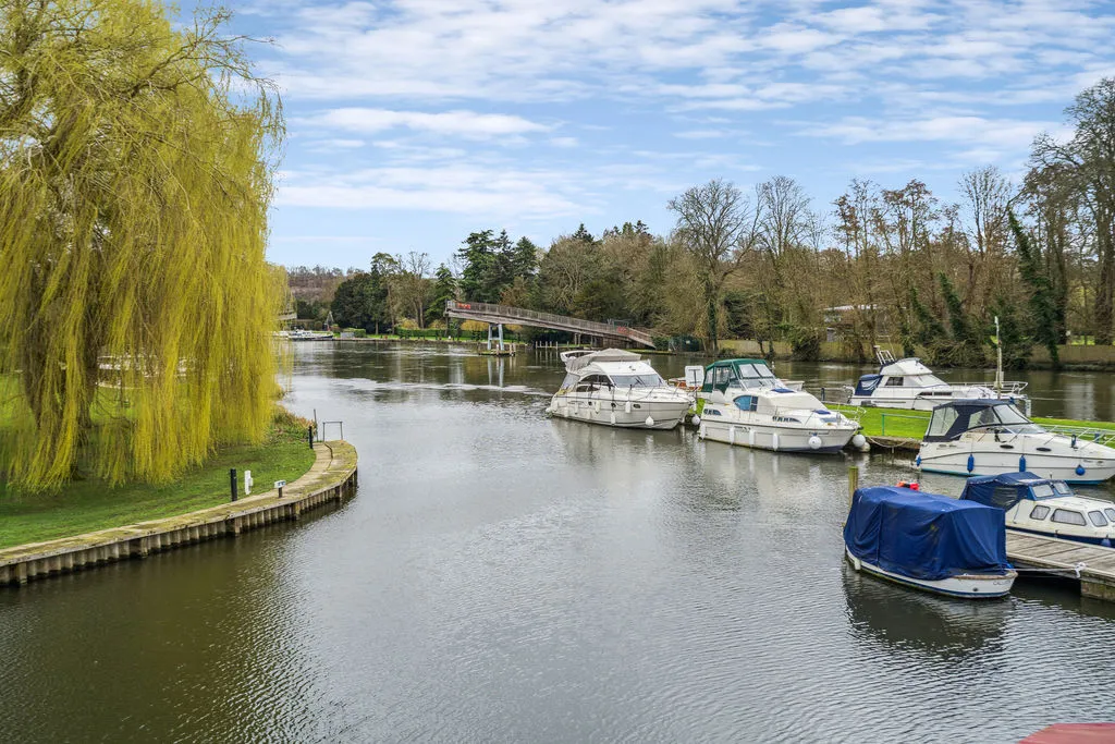 Harleyford Estate Henley Road, Marlow SL7 2DX, photo 2