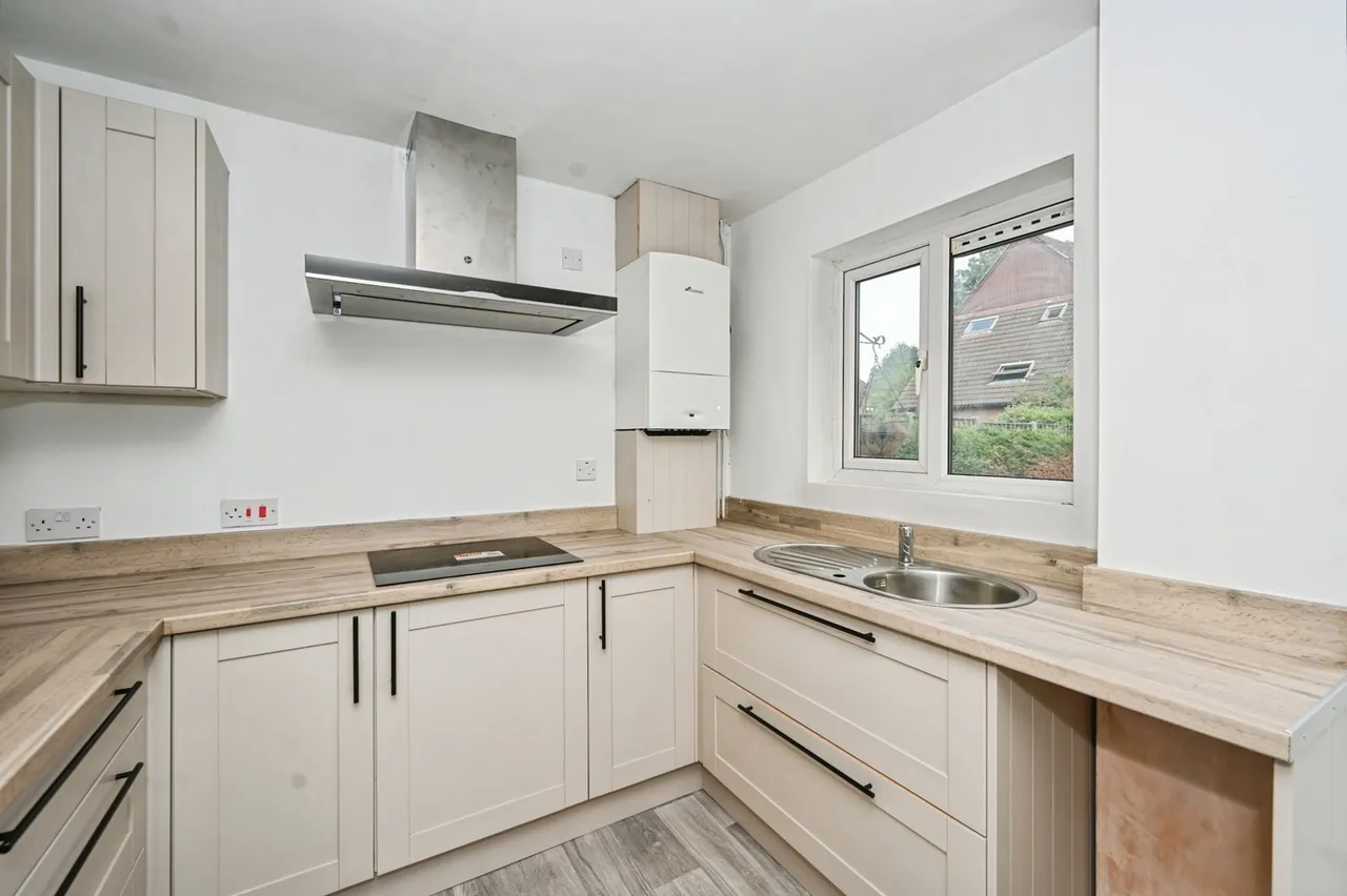 Cavendish Close, Old Hall, Warrington, Cheshire, WA5, photo 12