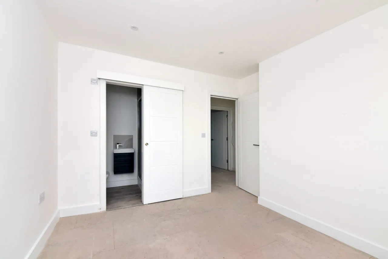 London Road, Kingston Upon Thames, KT2, photo 5