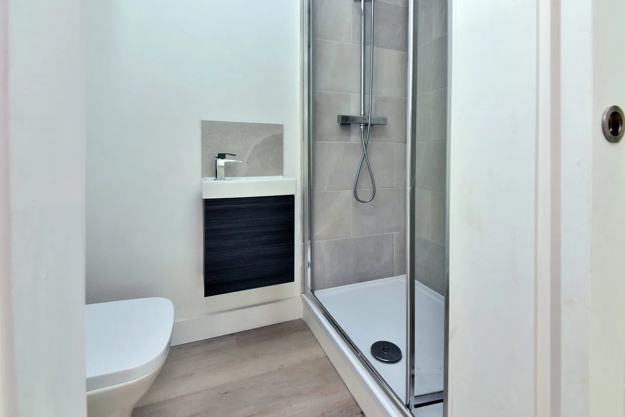 London Road, Kingston Upon Thames, KT2, photo 10