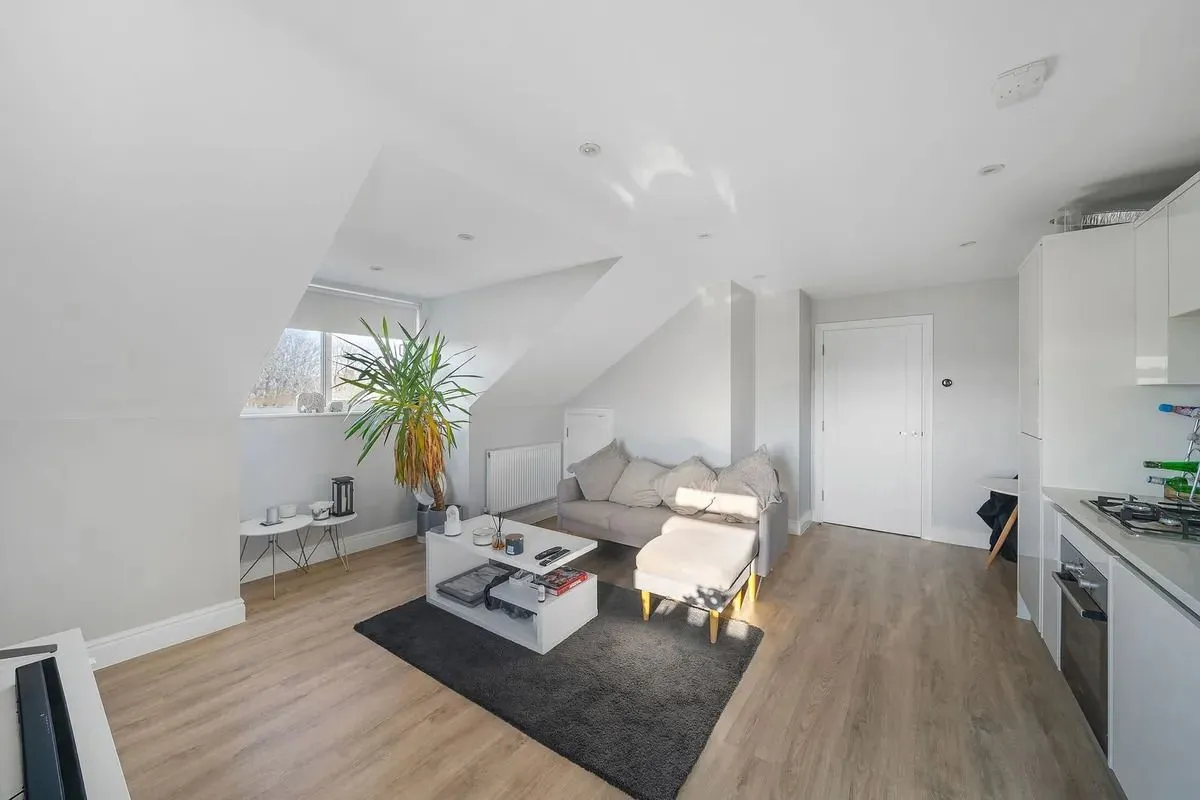 Montello Apartments, South Croydon, CR2, photo 8