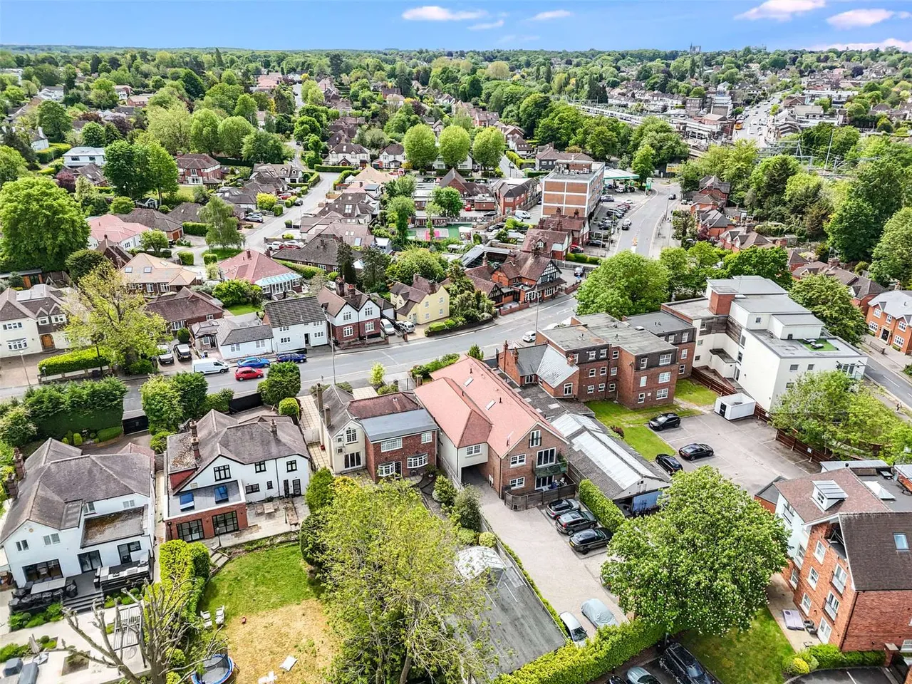 Rayleigh Road, Hutton, CM13, photo 6