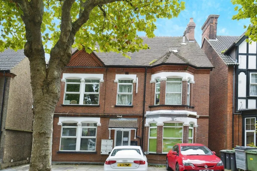flat for sale, Studley Road, Luton, LU3