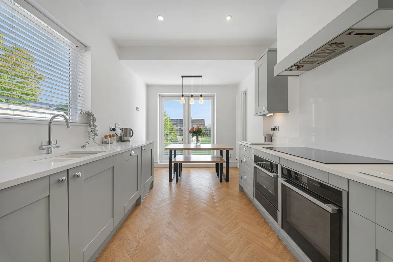 The Avenue, Halewood, Liverpool, Liverpool, L26 1UU, photo 6