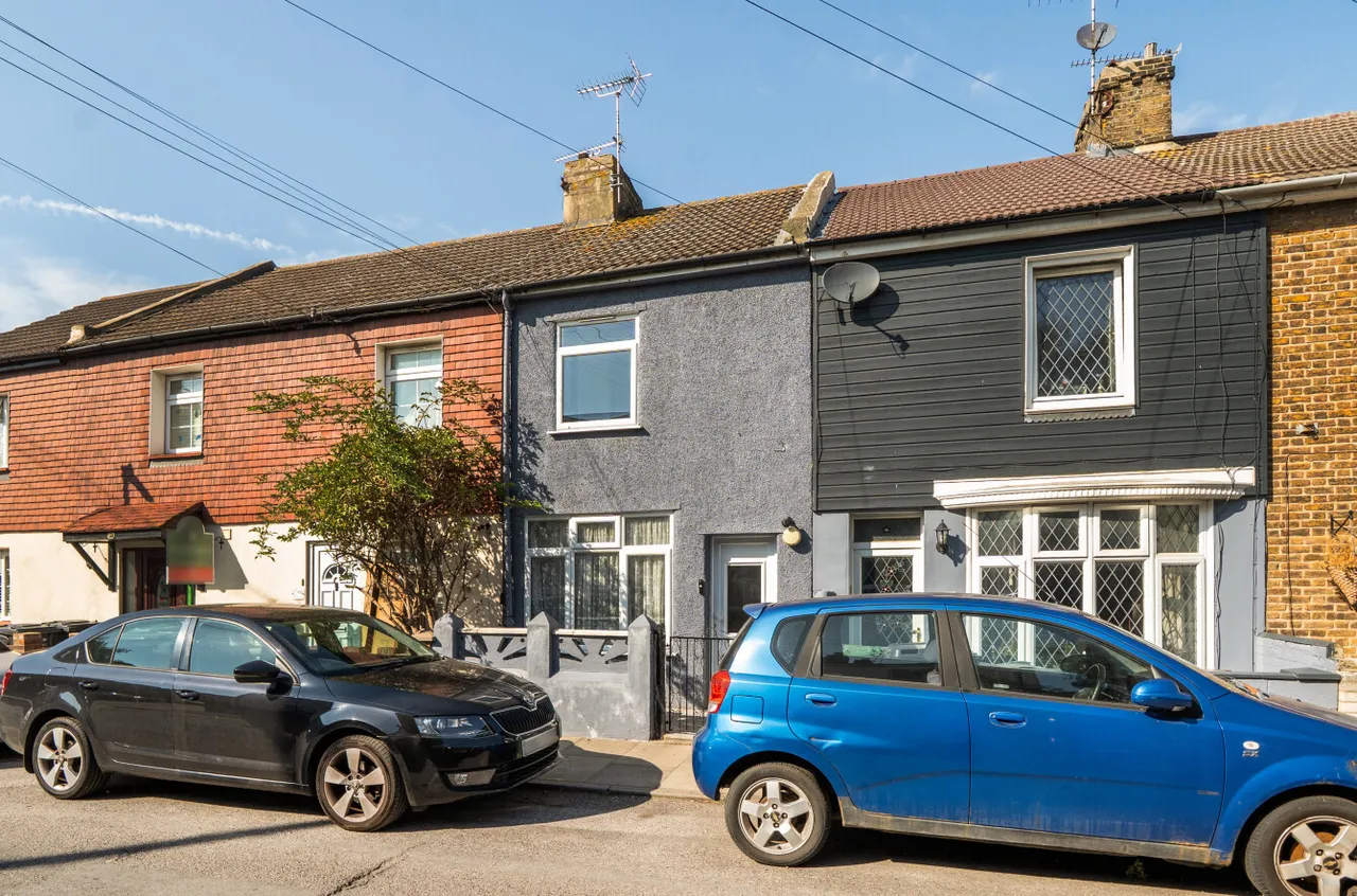 Broomfield Road, Swanscombe, DA10, photo 17