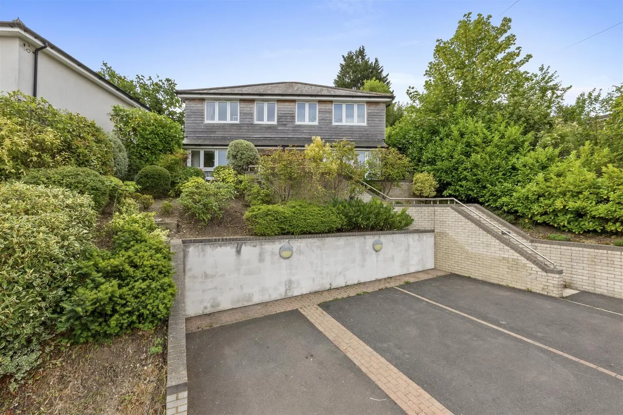 Carrington Road, High Wycombe, HP12, photo 17