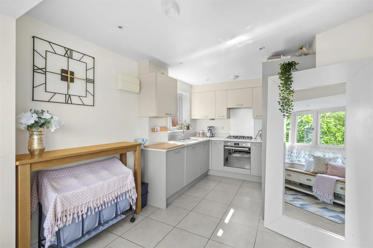 Carrington Road, High Wycombe, HP12, photo 6