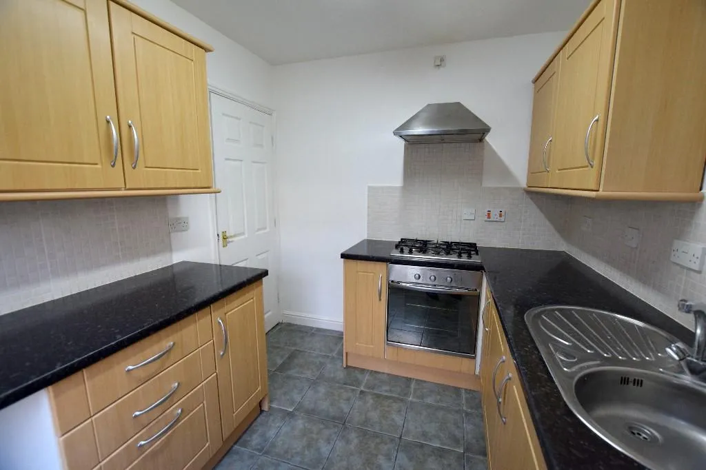 Fieldhouse Court, Stone, ST15, photo 3