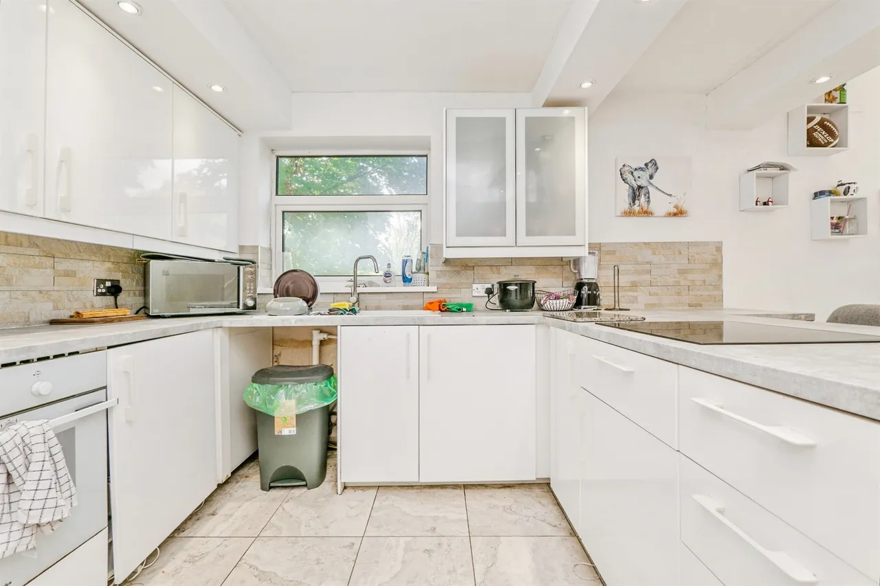 Linnet Close, Pentwyn, CF23, photo 13