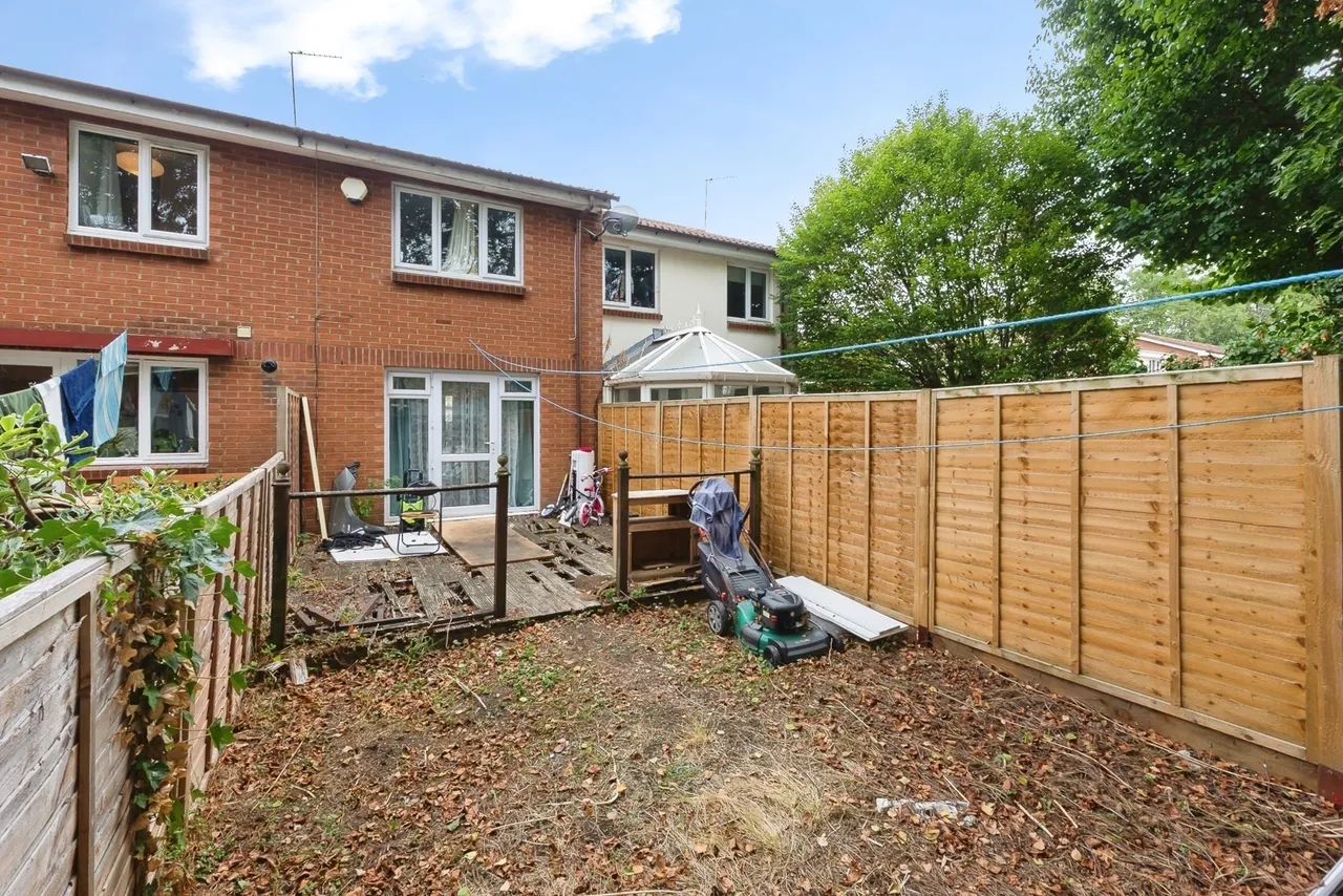 Burgess Green Close, St. Annes Park, Bristol, BS4, photo 8