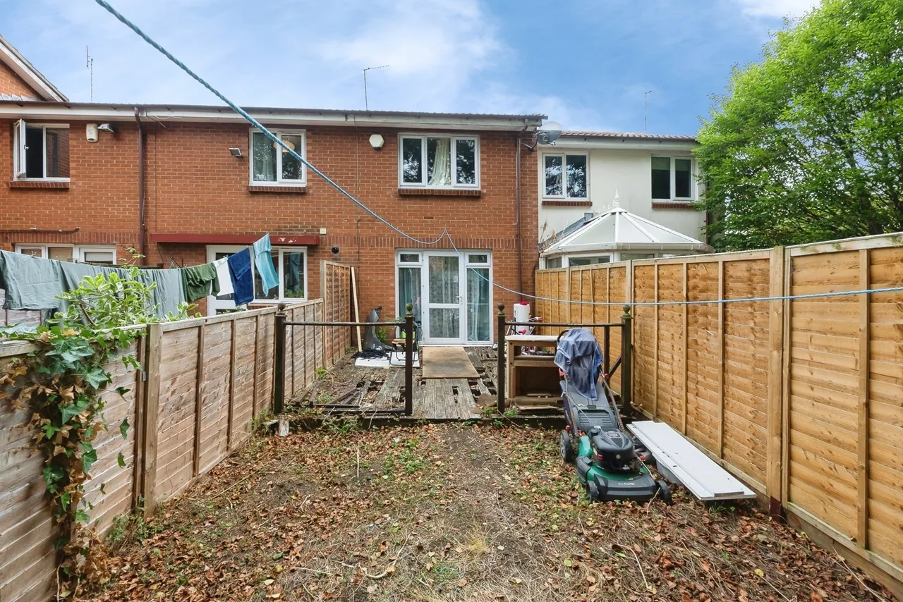 Burgess Green Close, St. Annes Park, Bristol, BS4, photo 10