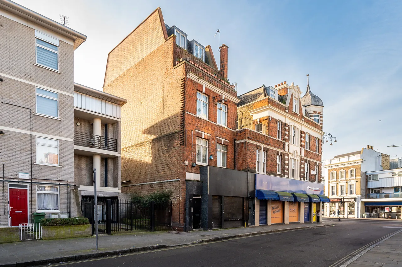Flat 1, 2 Merrow Street, London, photo 2