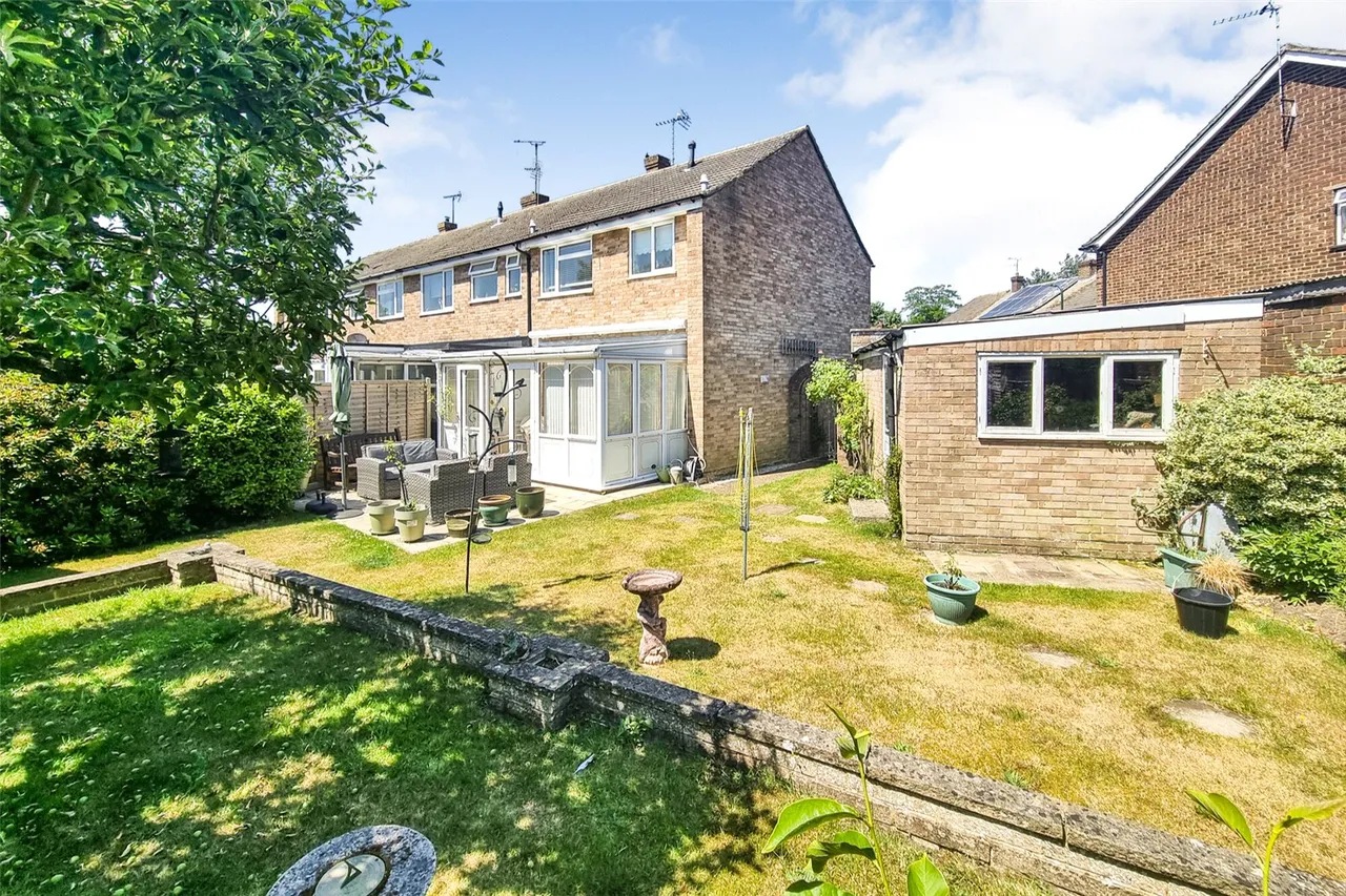 3 bed house for sale — Burrwood Gardens, Ash Vale, Guildford, Surrey, GU12 5HN