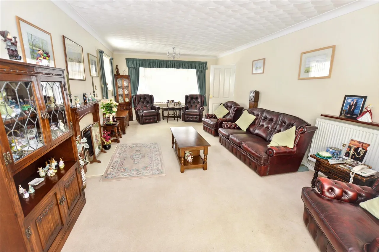 De Morley Garth, Sheringham, NR26, photo 5