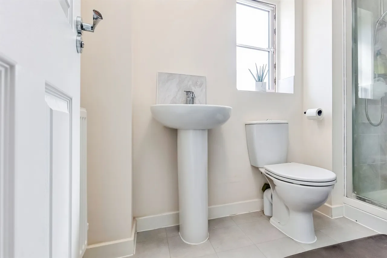 Spruce Grove, Peterborough, PE1, photo 8
