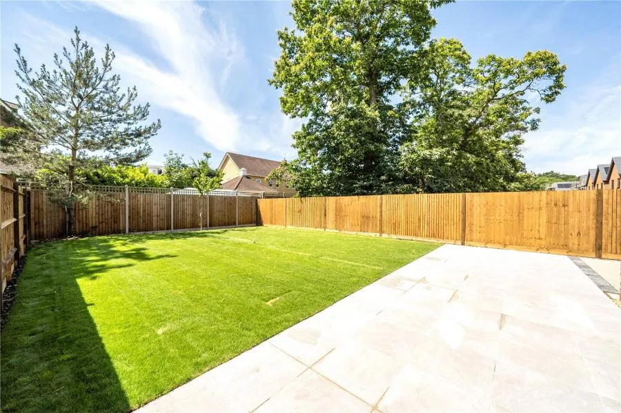 Poppy Lane, Deepcut, GU16, photo 8