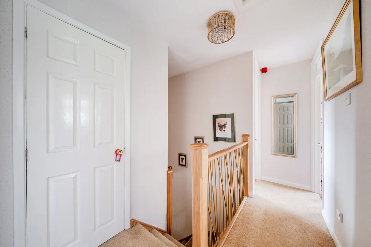 Burrows Close, Penn, HP10, photo 12