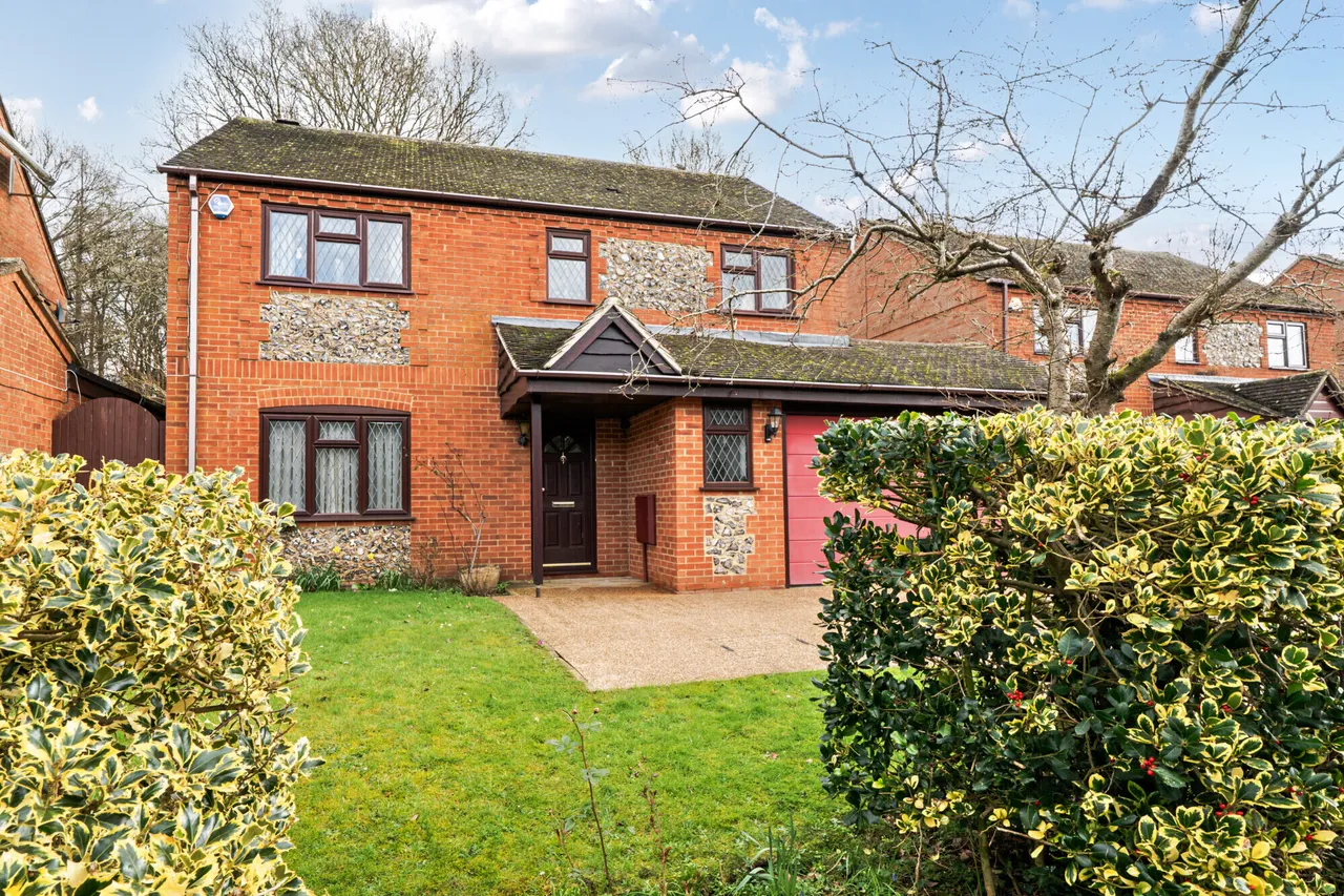 Burrows Close, Penn, HP10, photo 18