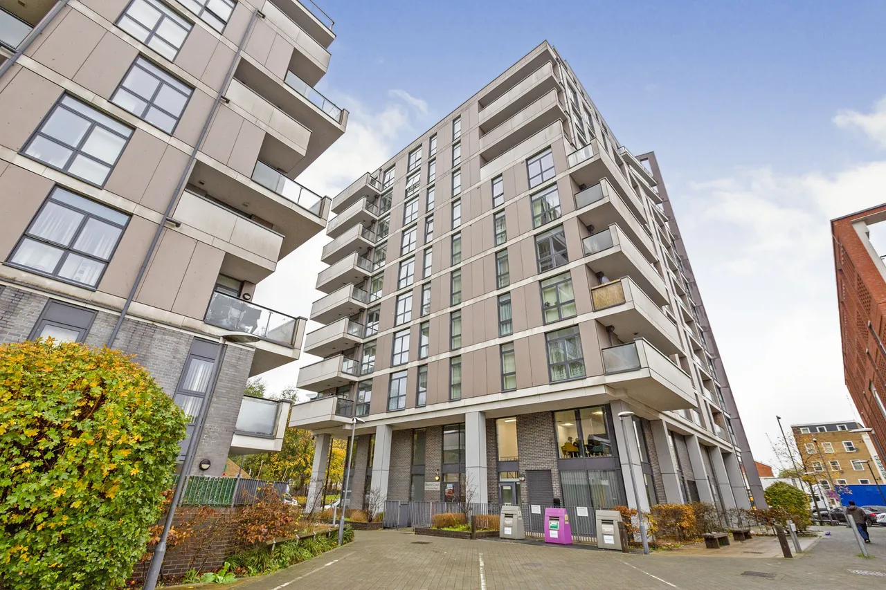 Pomfret Place, London, E14, photo 3