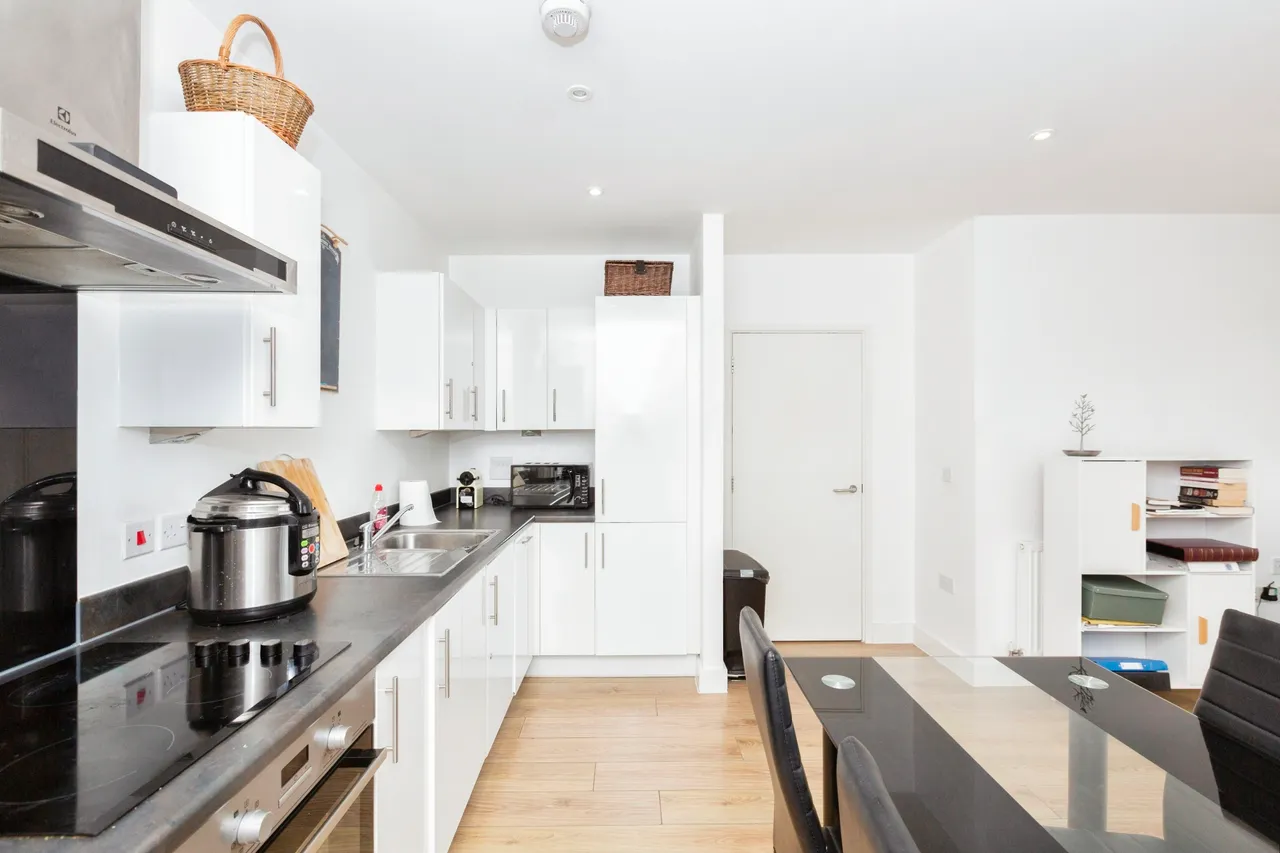 Pomfret Place, London, E14, photo 4