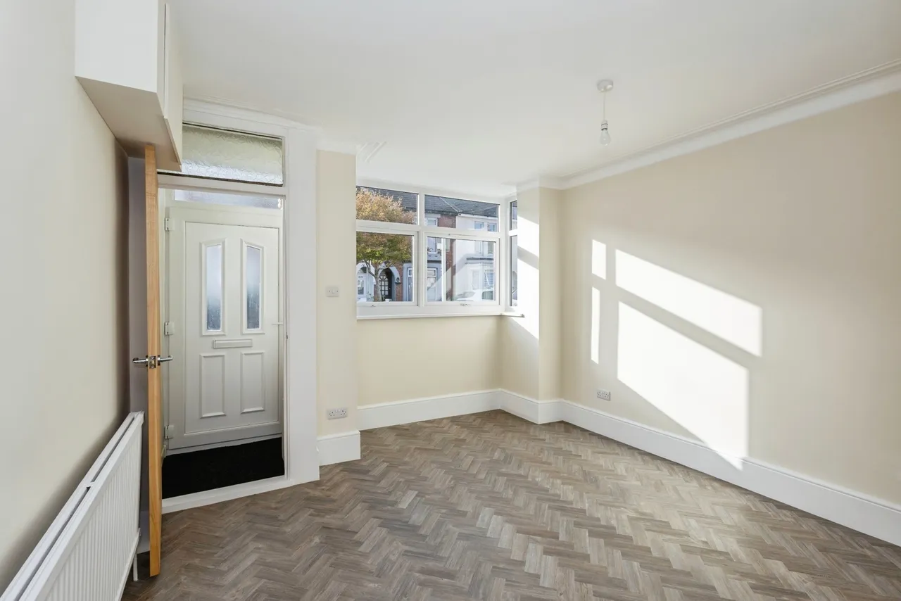 Walden Road, Portsmouth, PO2, photo 2