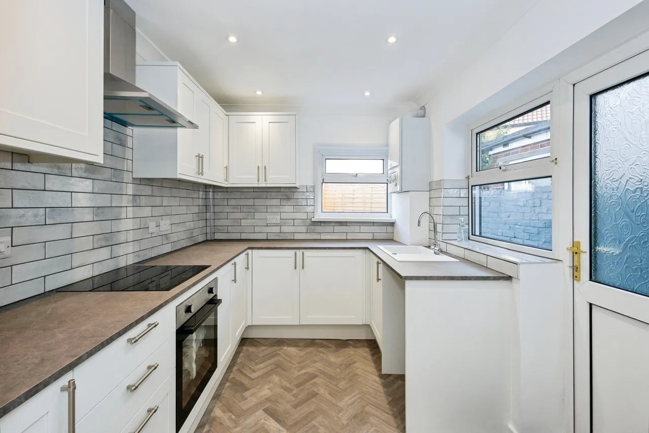 Walden Road, Portsmouth, PO2, photo 10