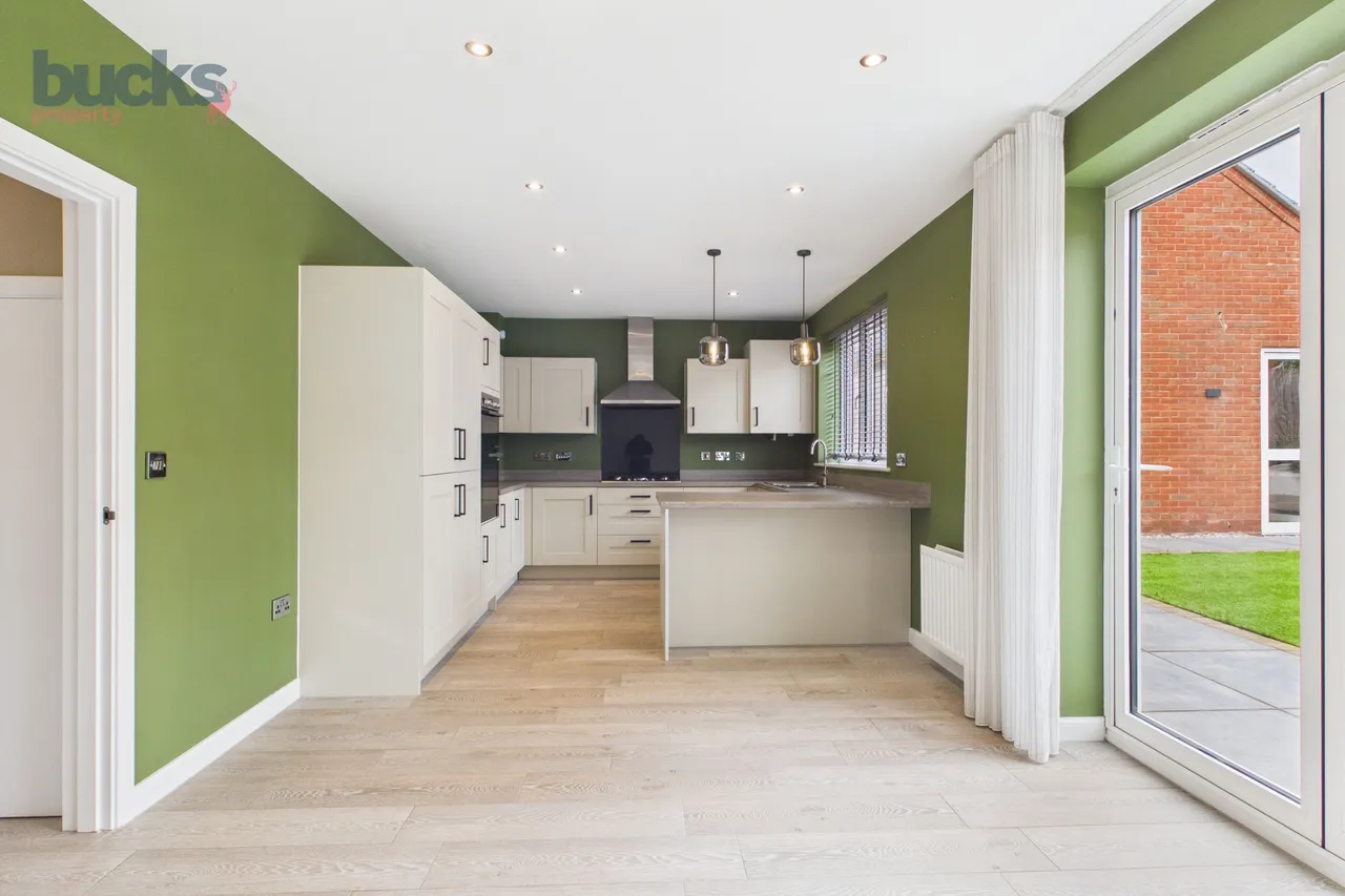 Whatley Mews, Stratford-Upon-Avon, CV37, photo 8