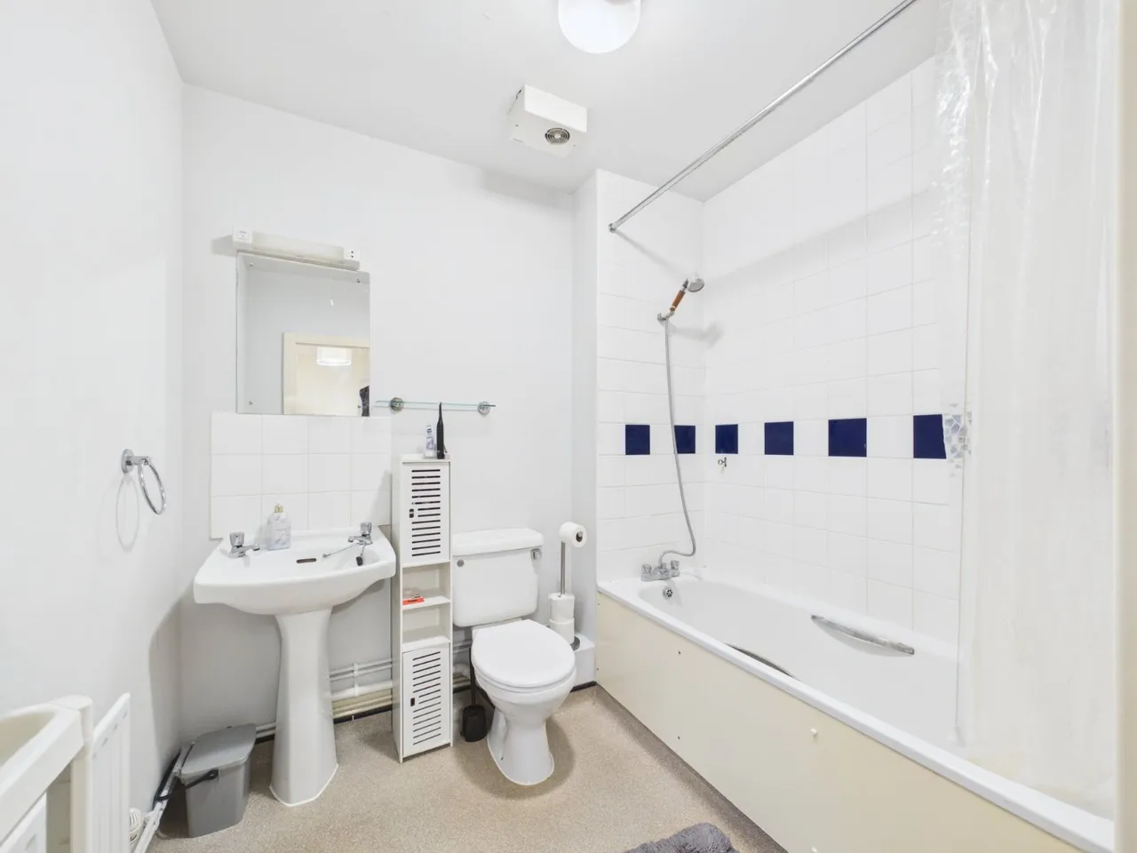 Yeoman Drive, Stanwell, TW19, photo 6