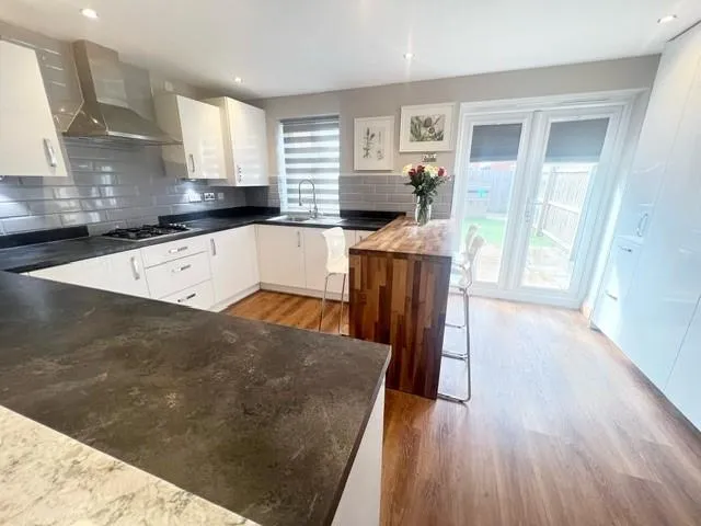 Western Way, Winnington, CW8, photo 5
