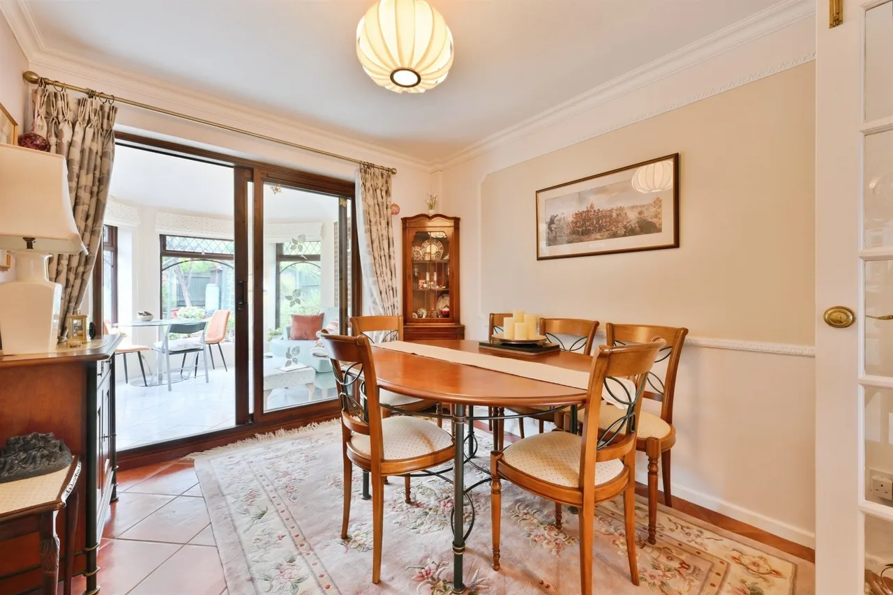 Chelveston, Welwyn Garden City, AL7, photo 5
