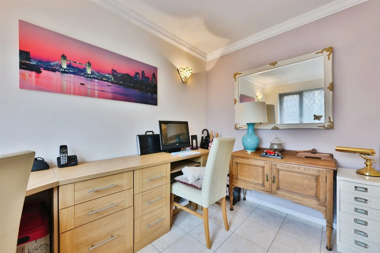 Chelveston, Welwyn Garden City, AL7, photo 7