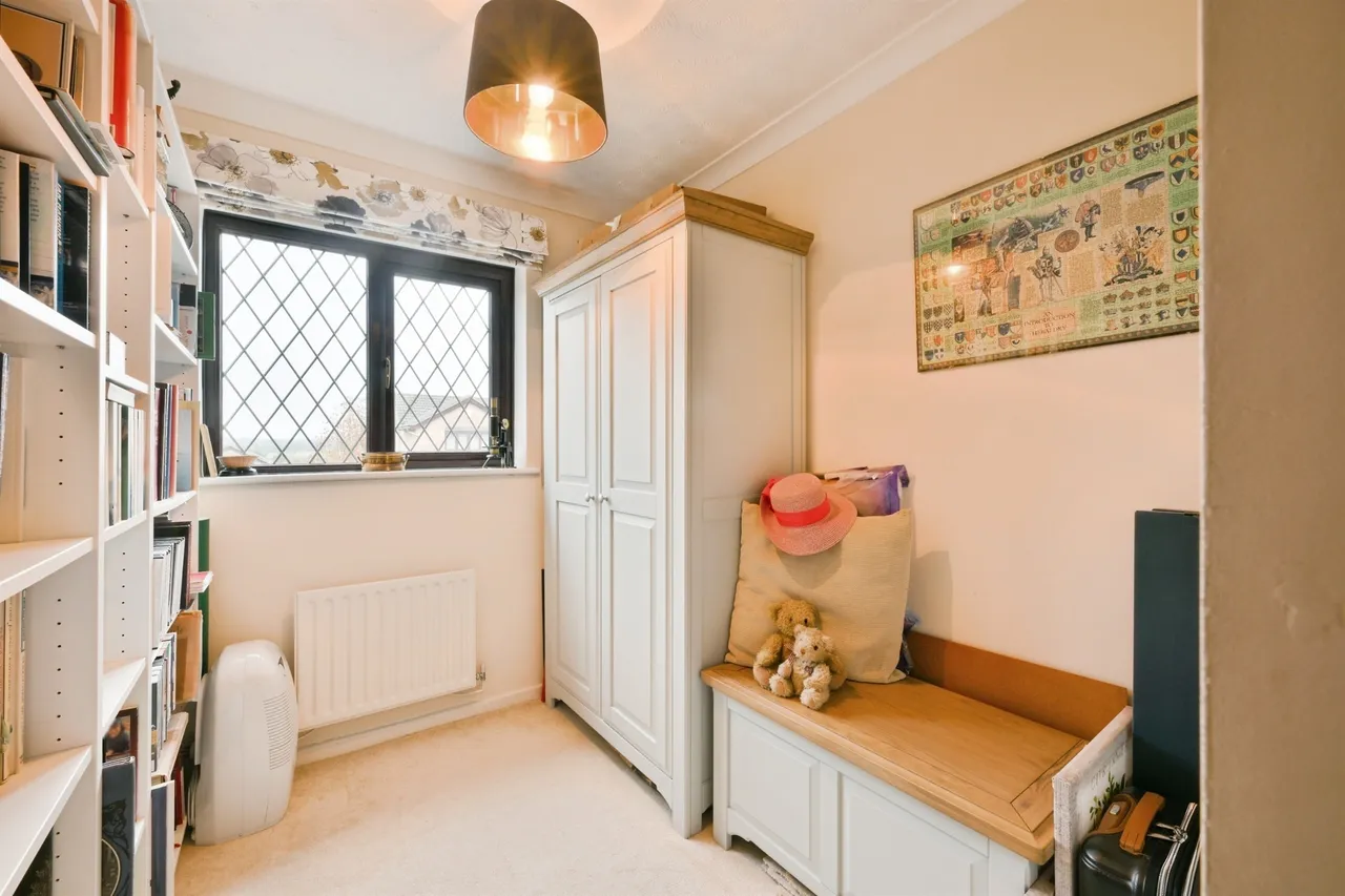Chelveston, Welwyn Garden City, AL7, photo 16