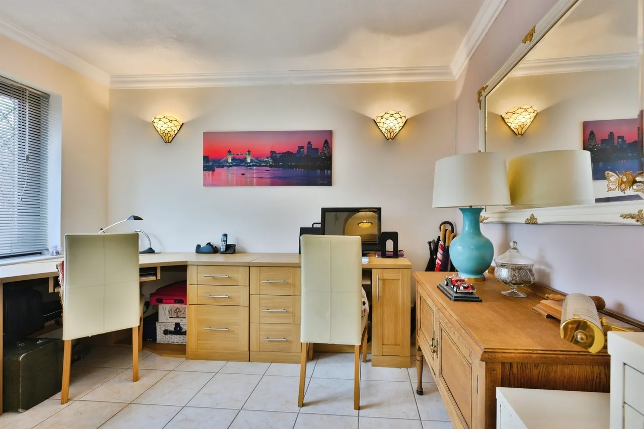 Chelveston, Welwyn Garden City, AL7, photo 8