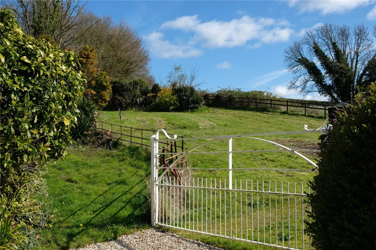 Rew, Martinstown, DT2, photo 55