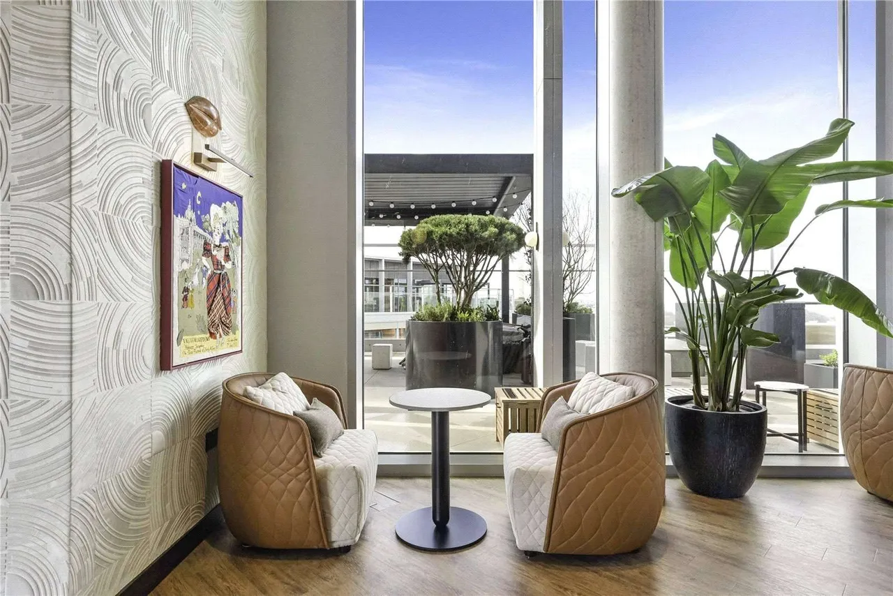 Nine Elms Lane, London, SW11 7DE, photo 11