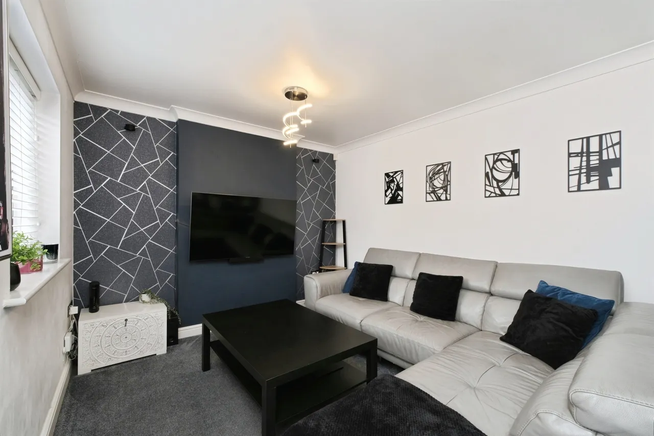 Doris Road, Ilkeston, DE7, photo 5