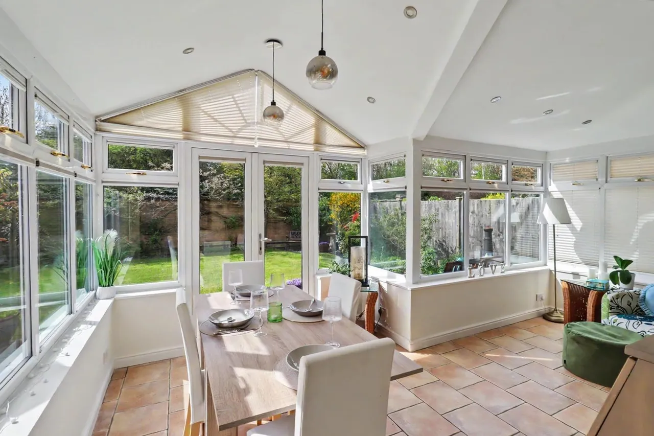Cromwell Close, Ashby-De-La-Zouch, LE65, photo 2
