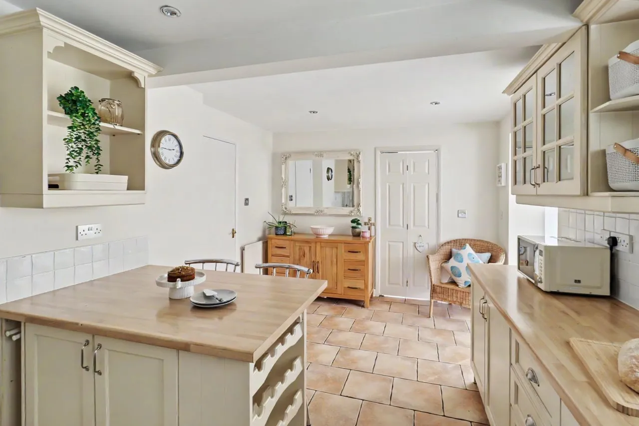 Cromwell Close, Ashby-De-La-Zouch, LE65, photo 6