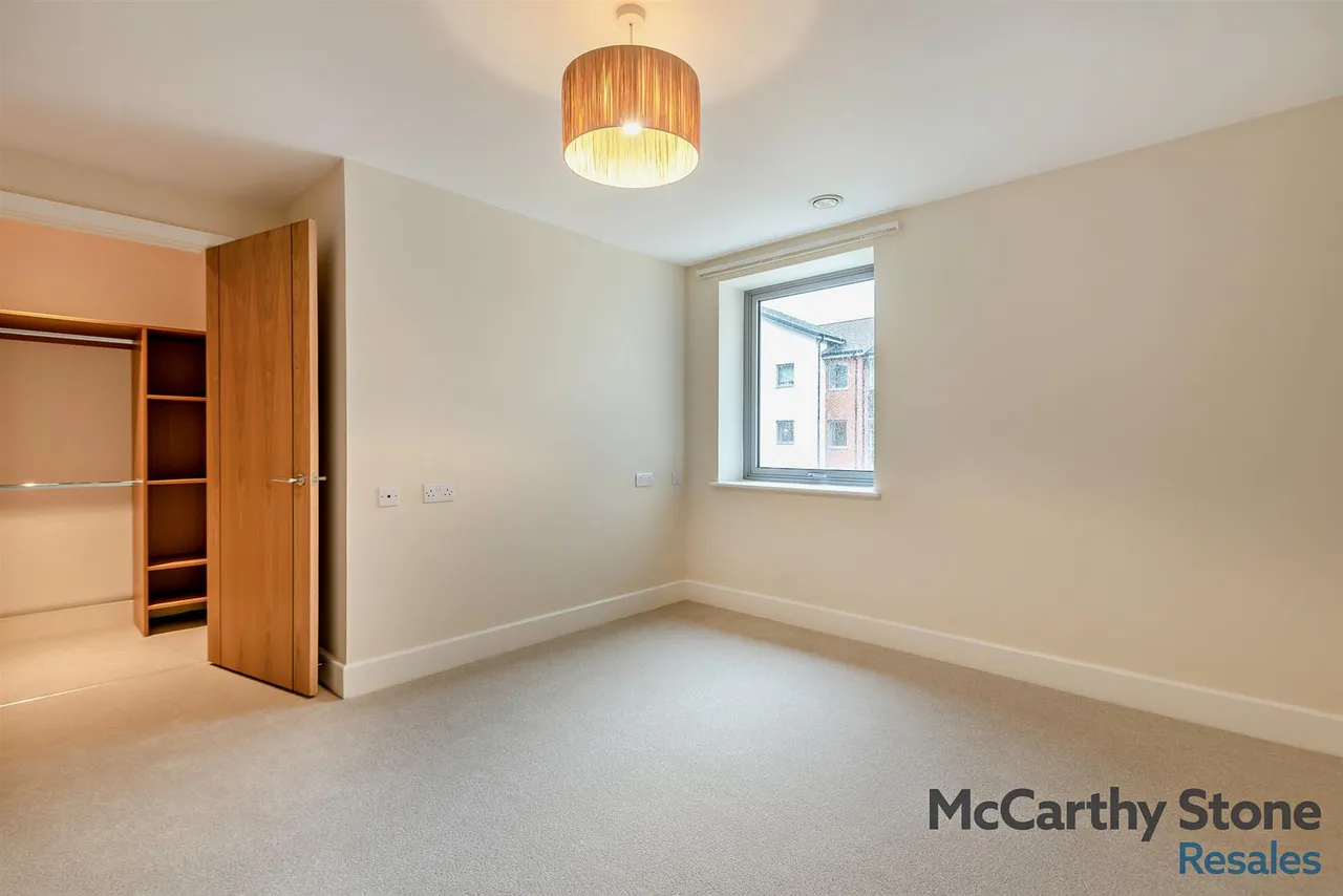 Fleet Road, Fleet, GU51, photo 6