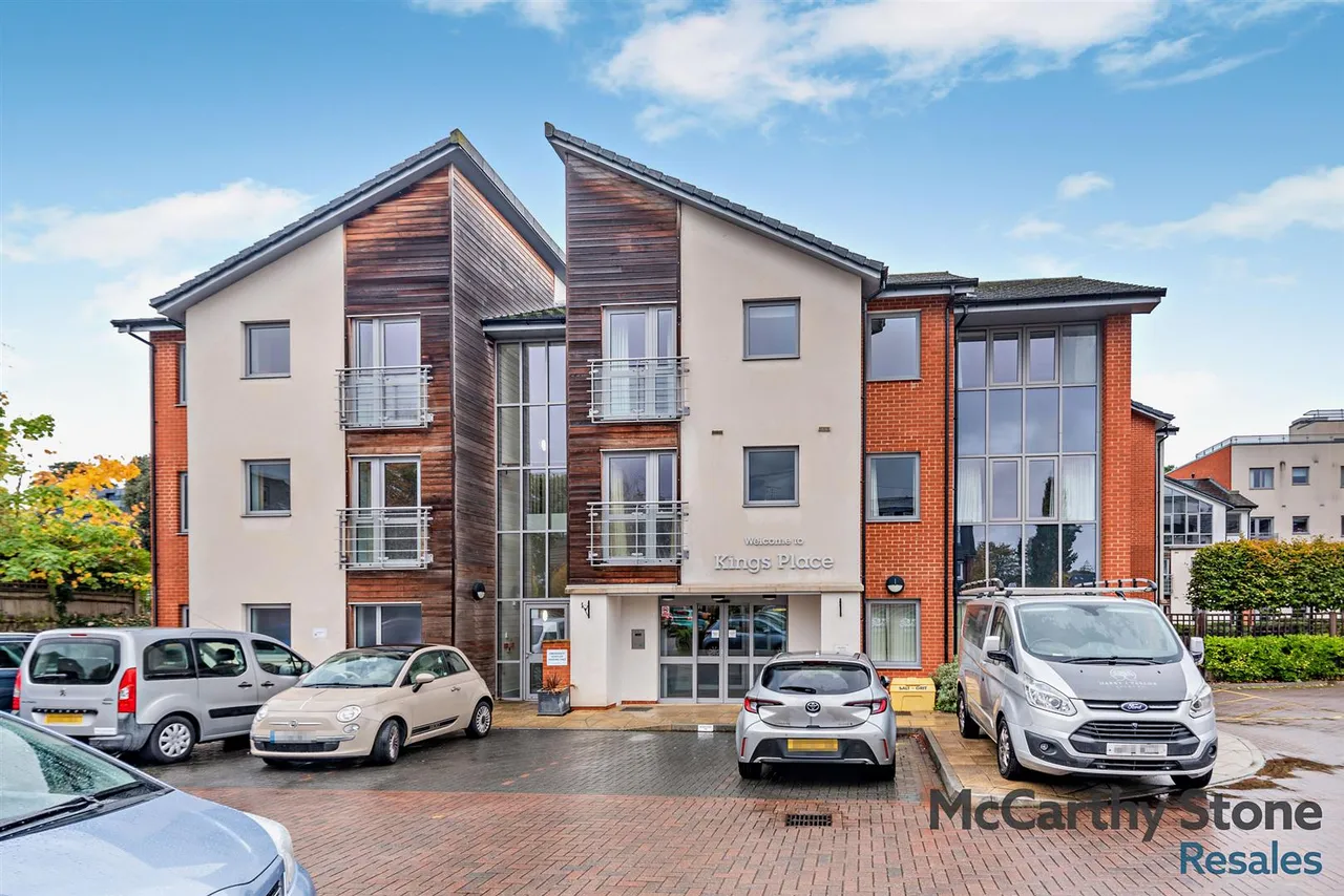 Fleet Road, Fleet, GU51, photo 21