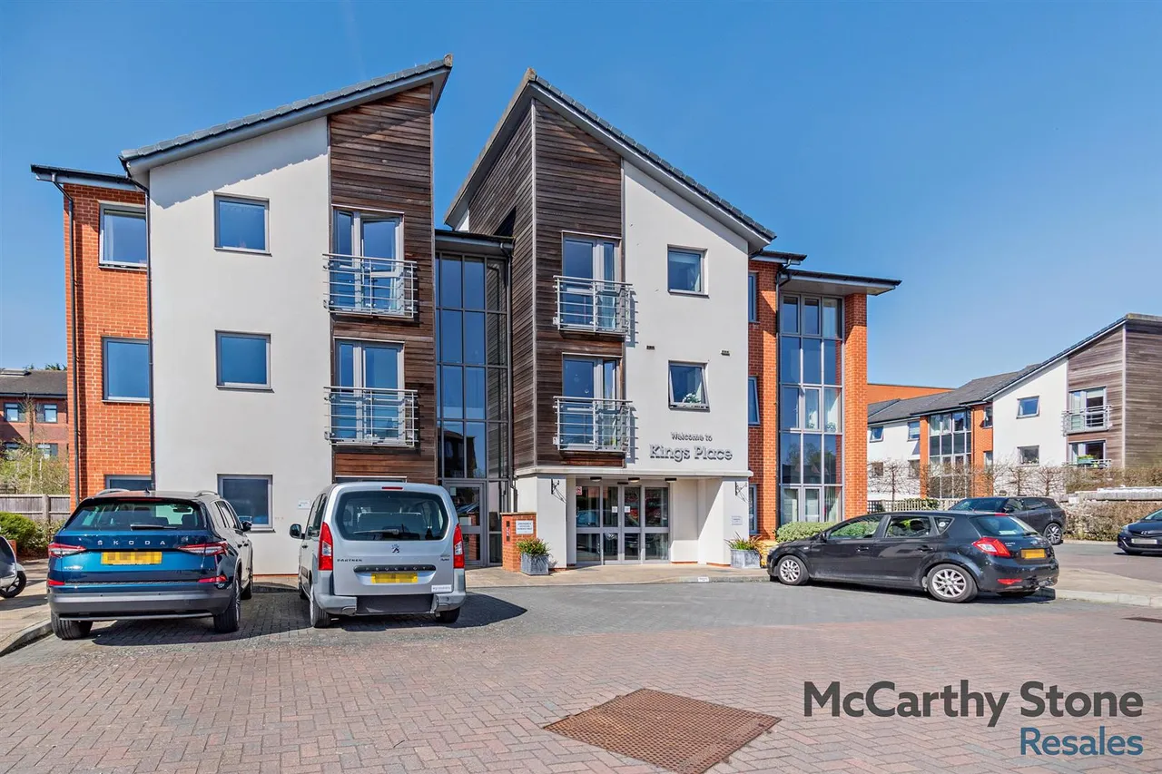 Fleet Road, Fleet, GU51, photo 11