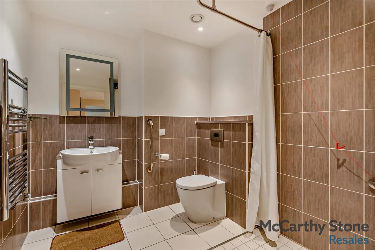 Fleet Road, Fleet, GU51, photo 9