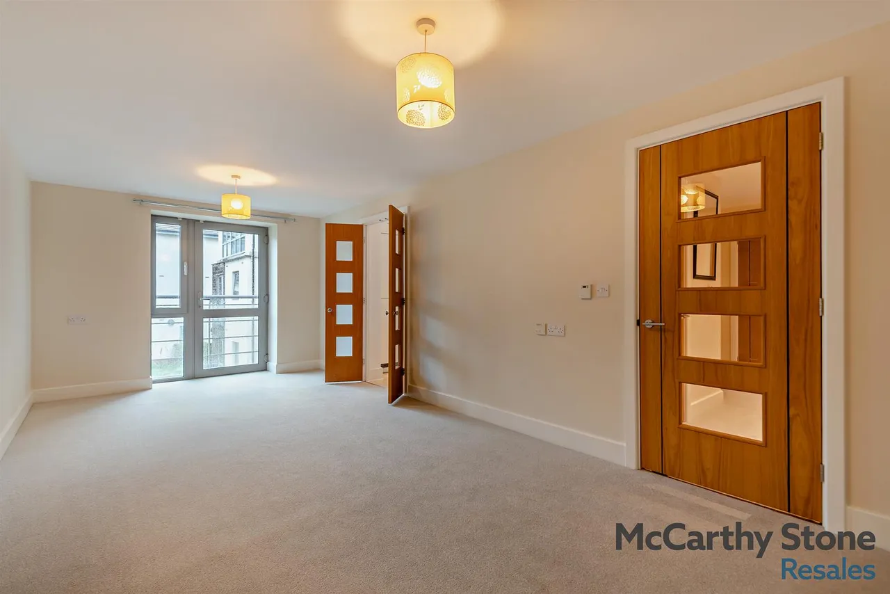 Fleet Road, Fleet, GU51, photo 17