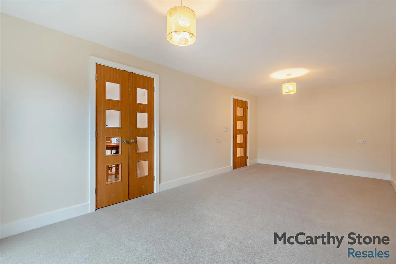 Fleet Road, Fleet, GU51, photo 3
