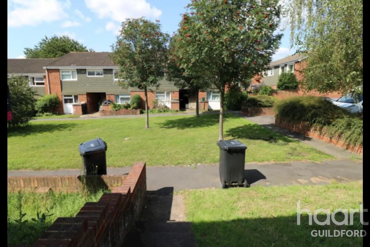falcon road, GU1, photo 7